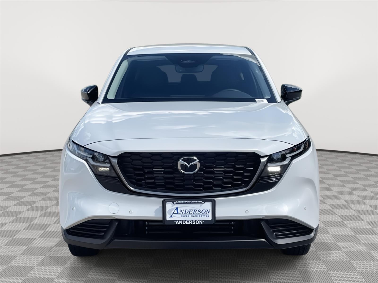 Vehicle photo 4