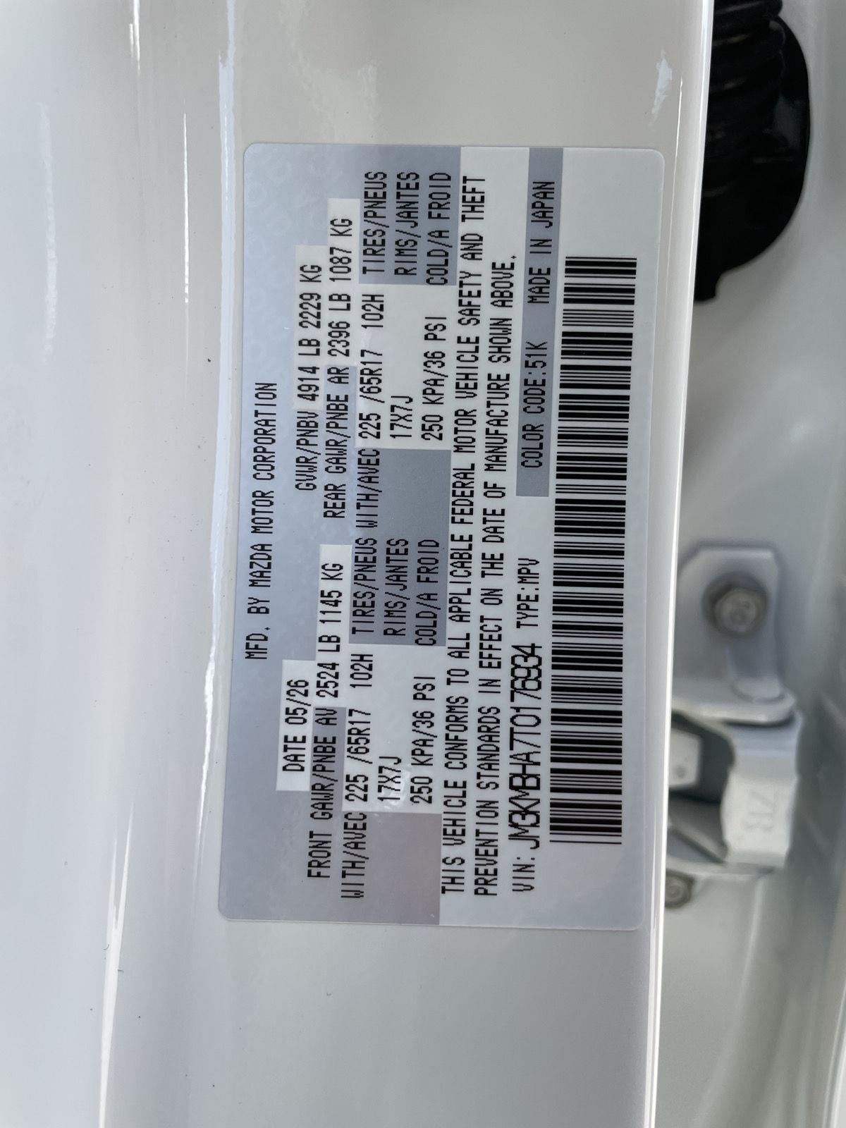 Vehicle photo 28
