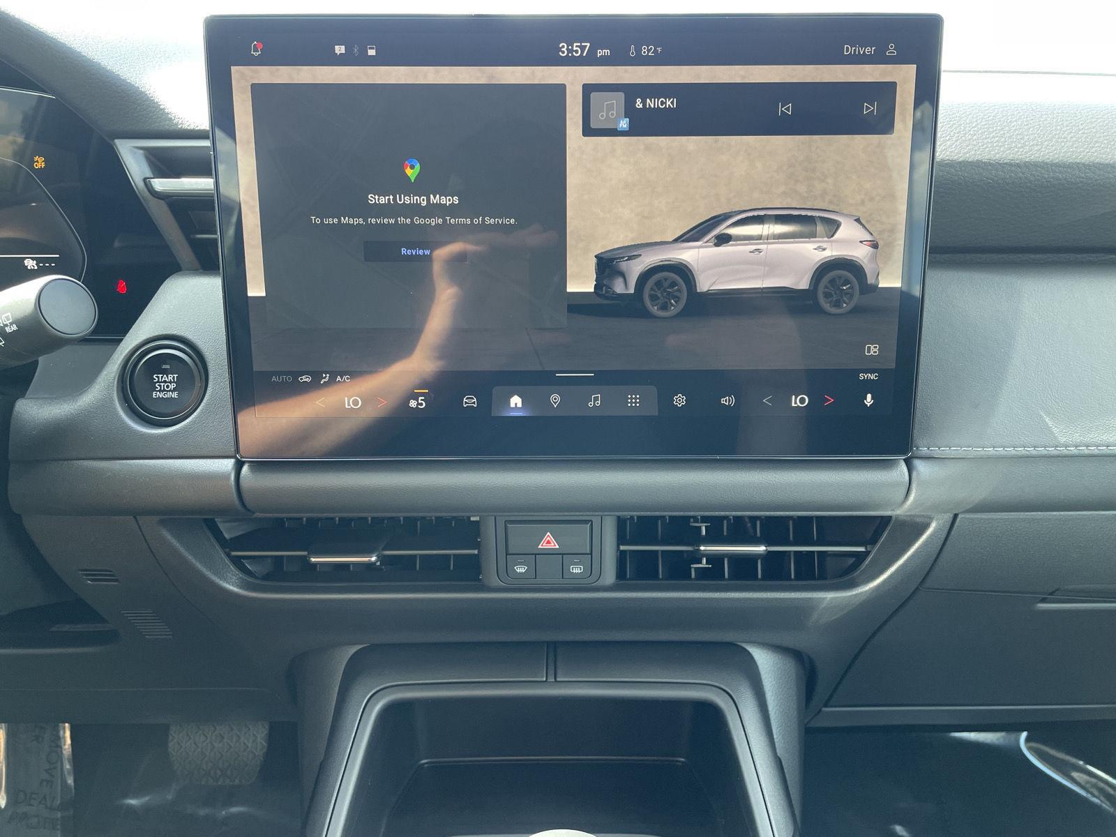 Vehicle photo 21