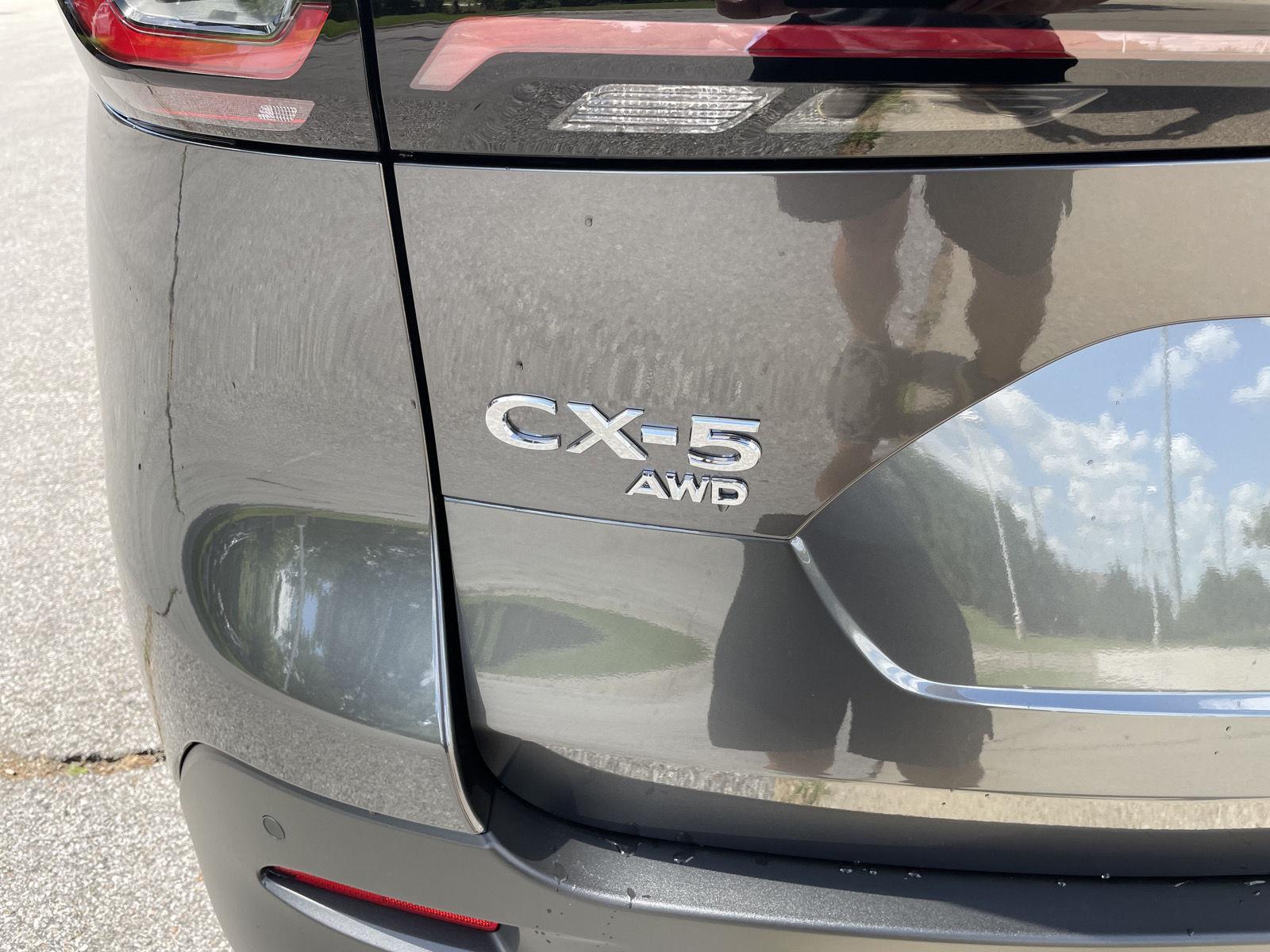 Vehicle photo 31