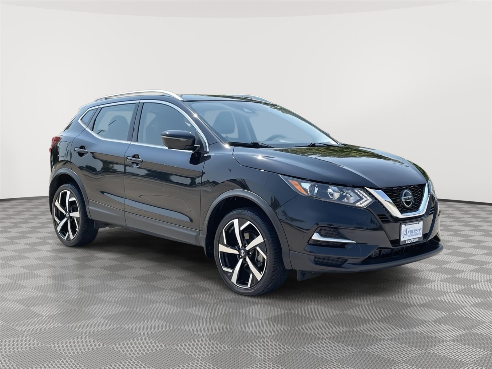 Vehicle photo 5