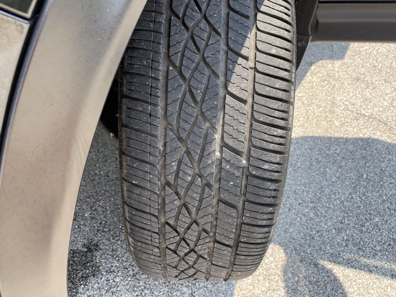 Vehicle photo 11