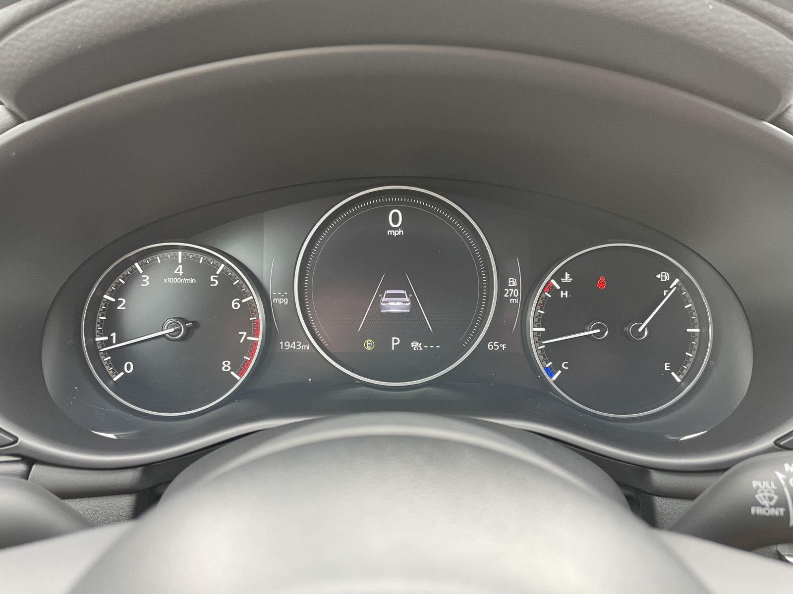 Vehicle photo 15