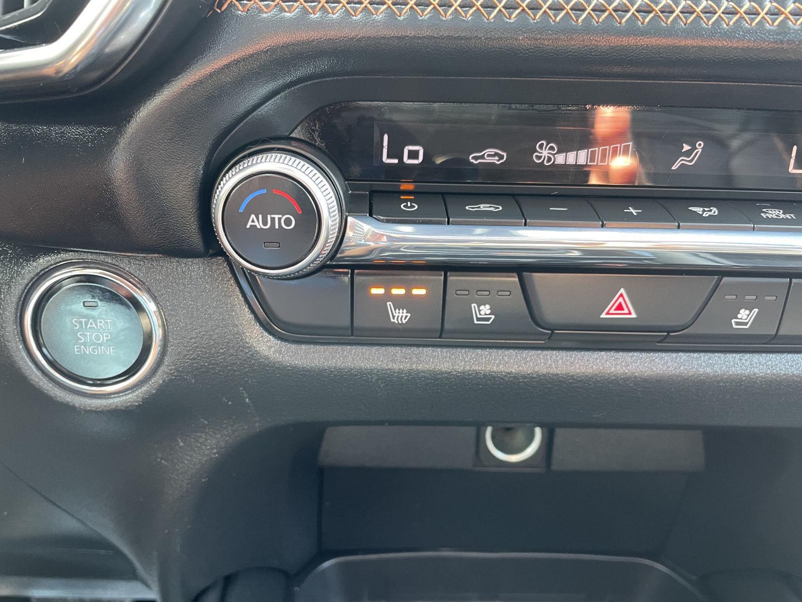 Vehicle photo 27
