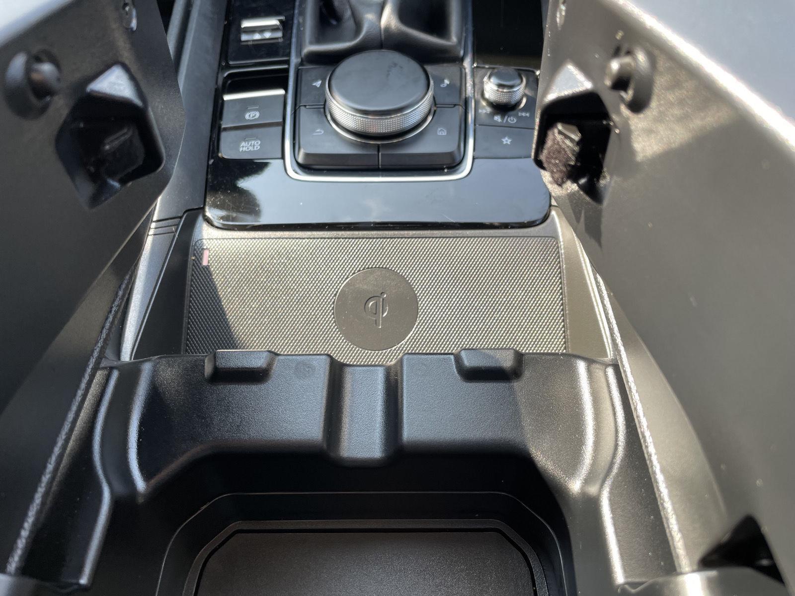 Vehicle photo 31