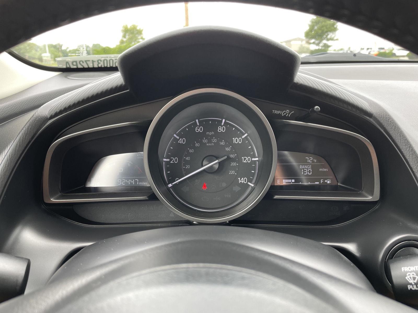 Vehicle photo 15