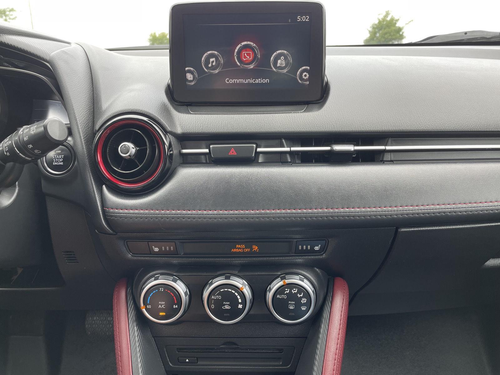 Vehicle photo 22