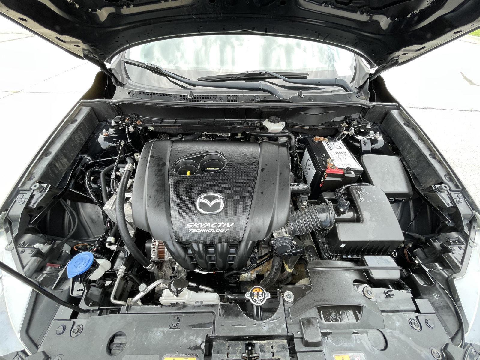 Vehicle photo 33