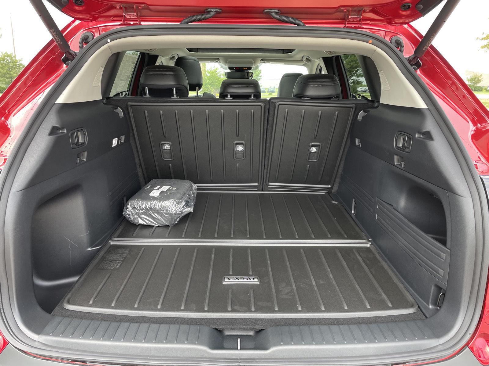 Vehicle photo 34
