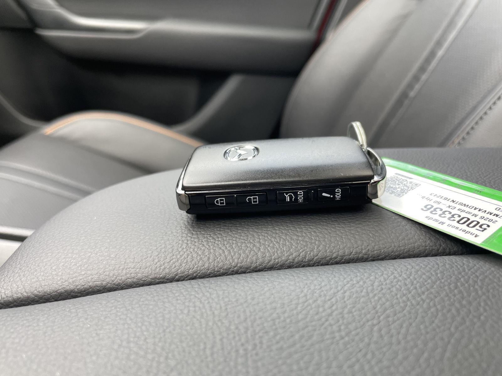 Vehicle photo 38