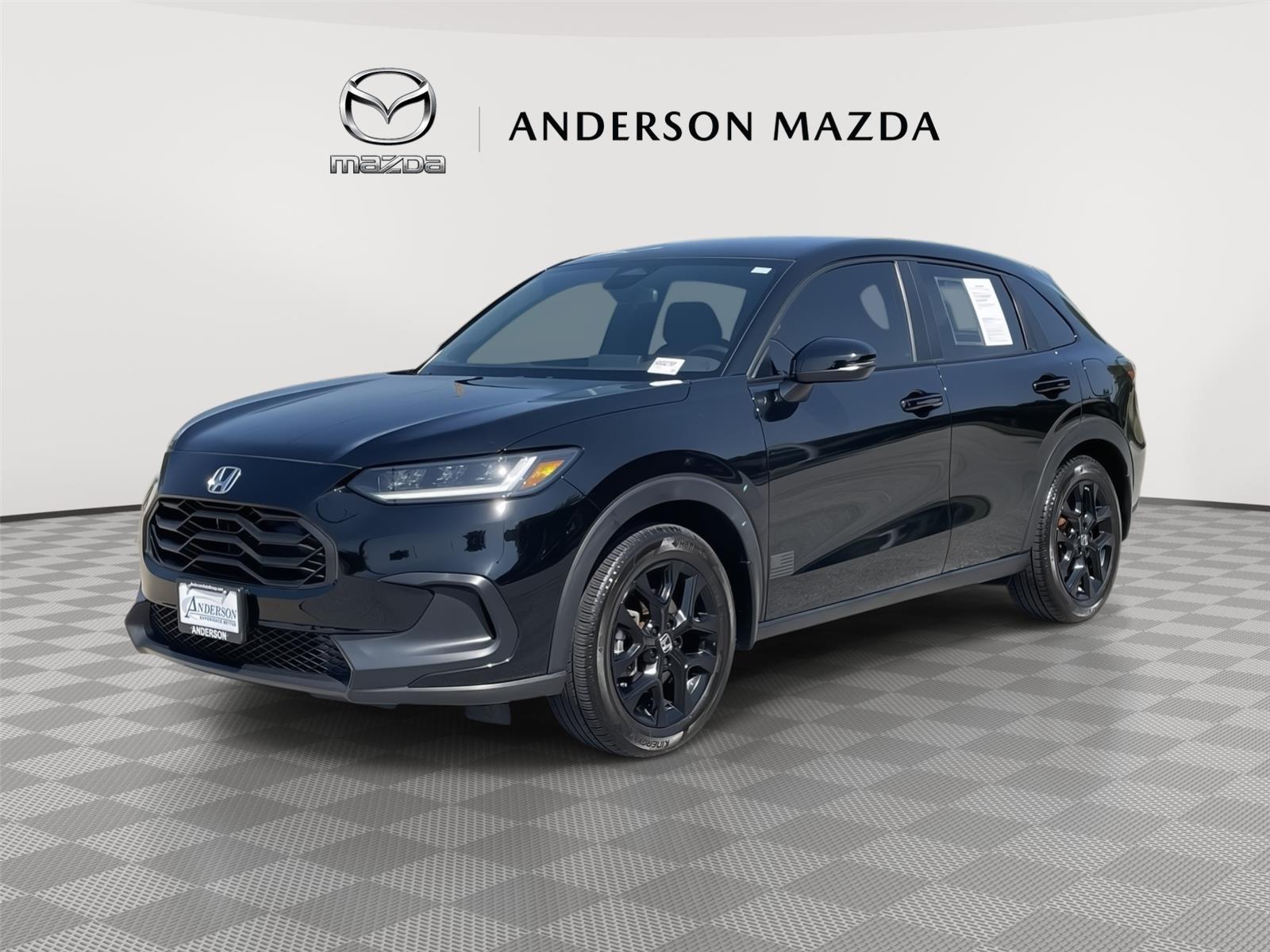 Vehicle photo 1