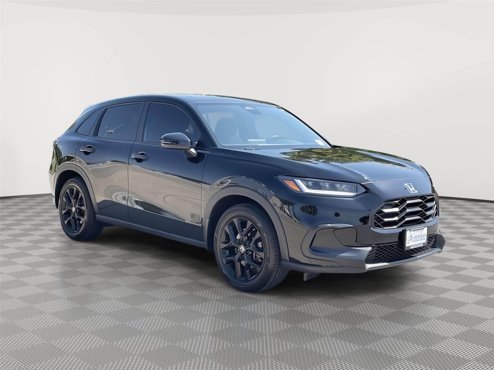 Vehicle photo 5