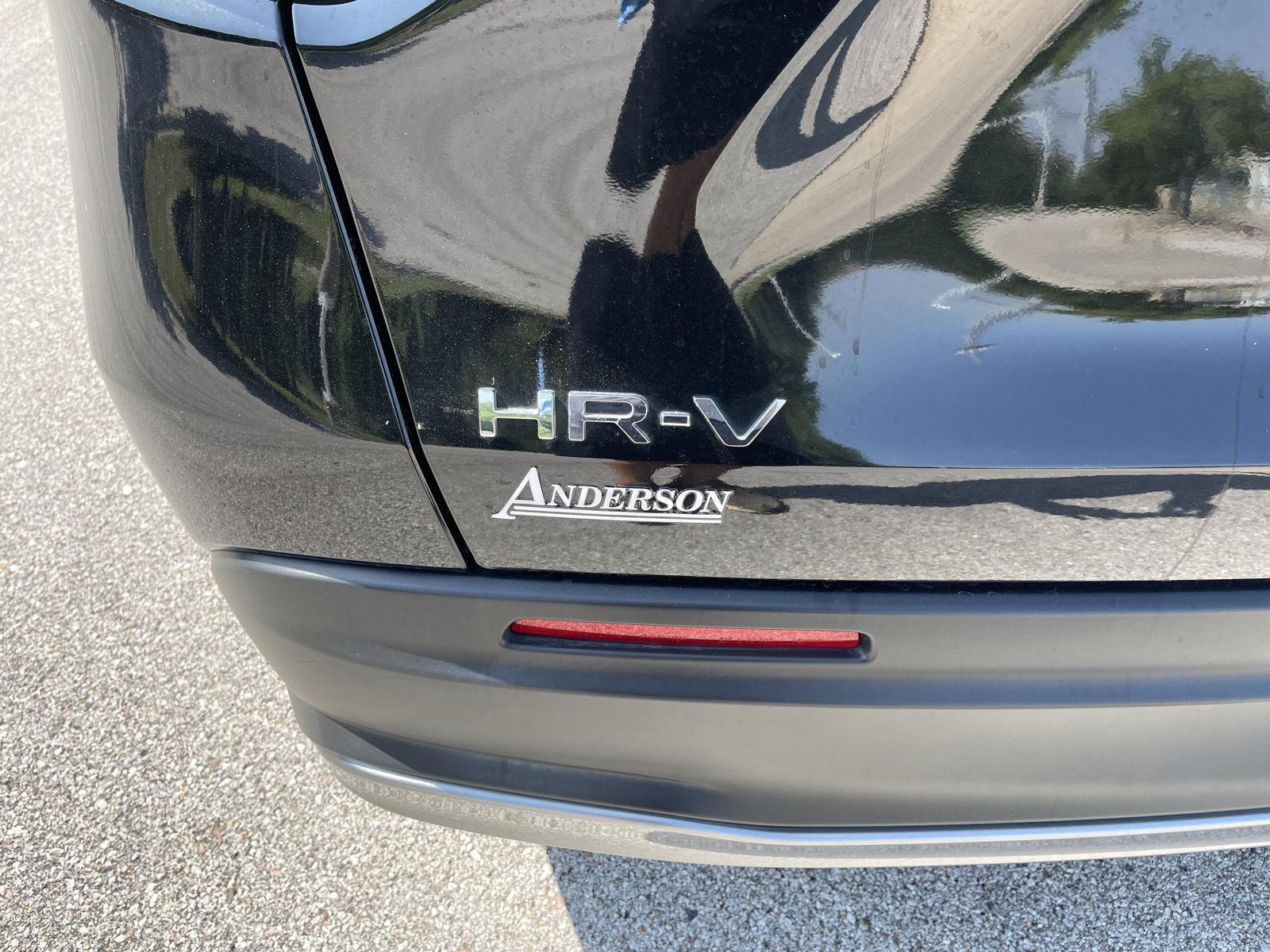 Vehicle photo 36