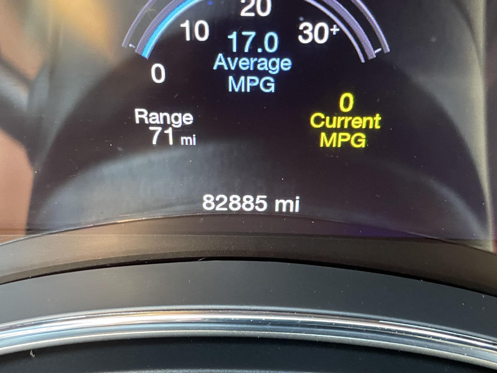 Vehicle photo 3