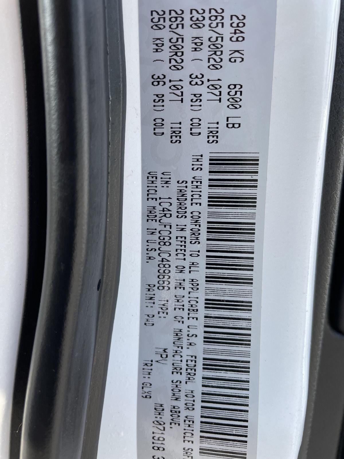 Vehicle photo 34