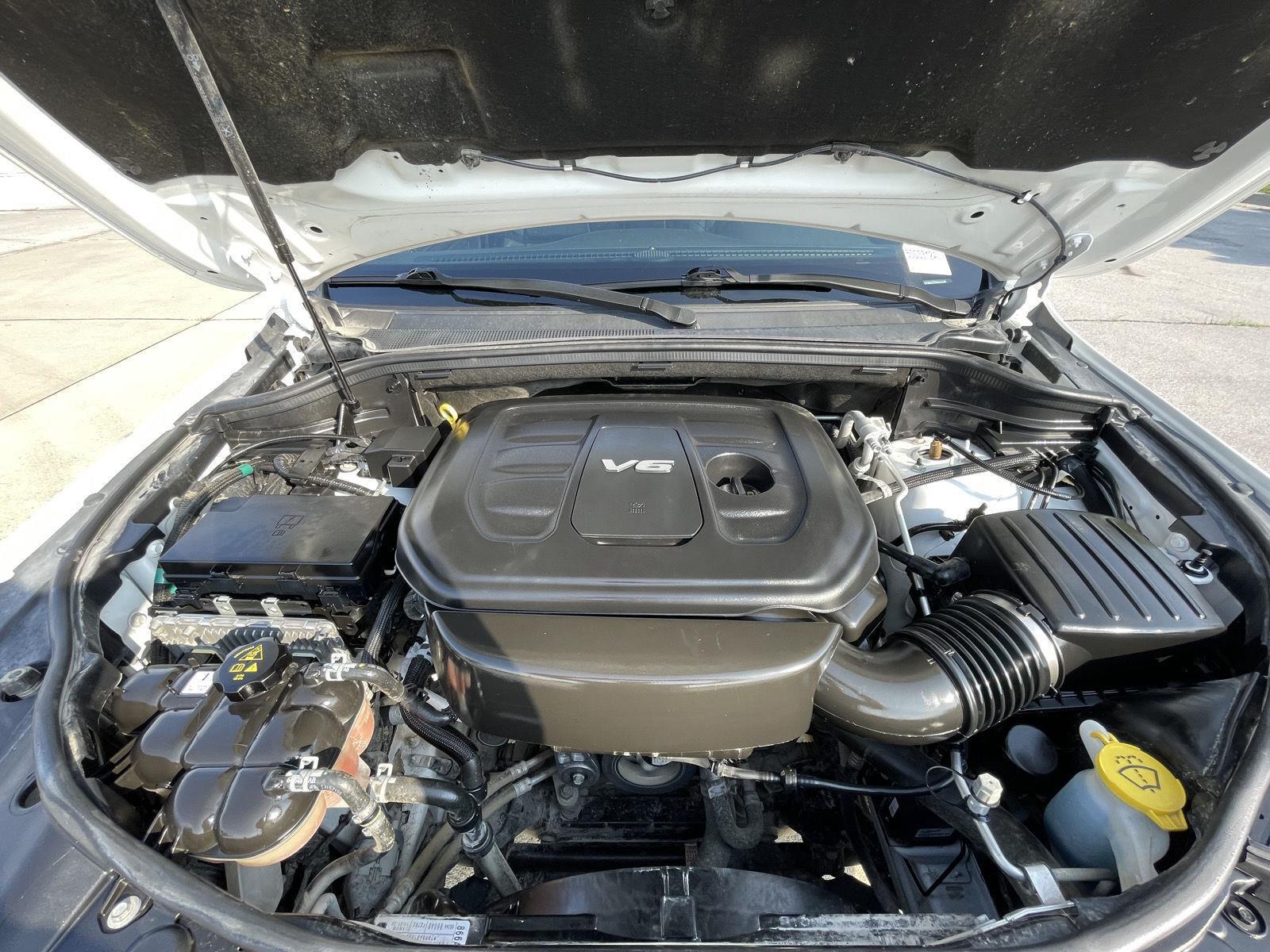Vehicle photo 36