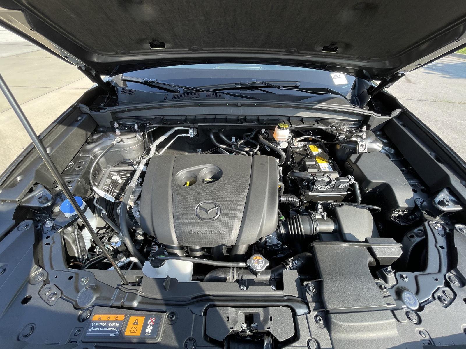 Vehicle photo 32