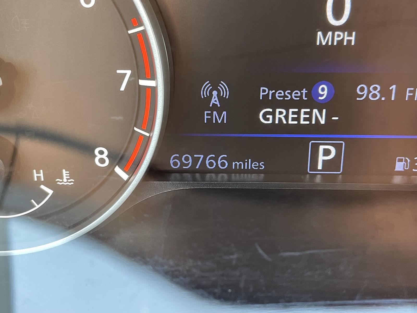 Vehicle photo 3