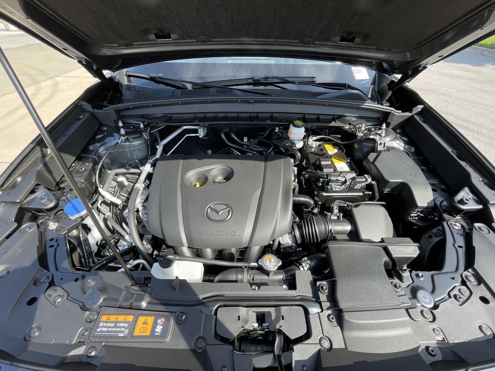 Vehicle photo 33