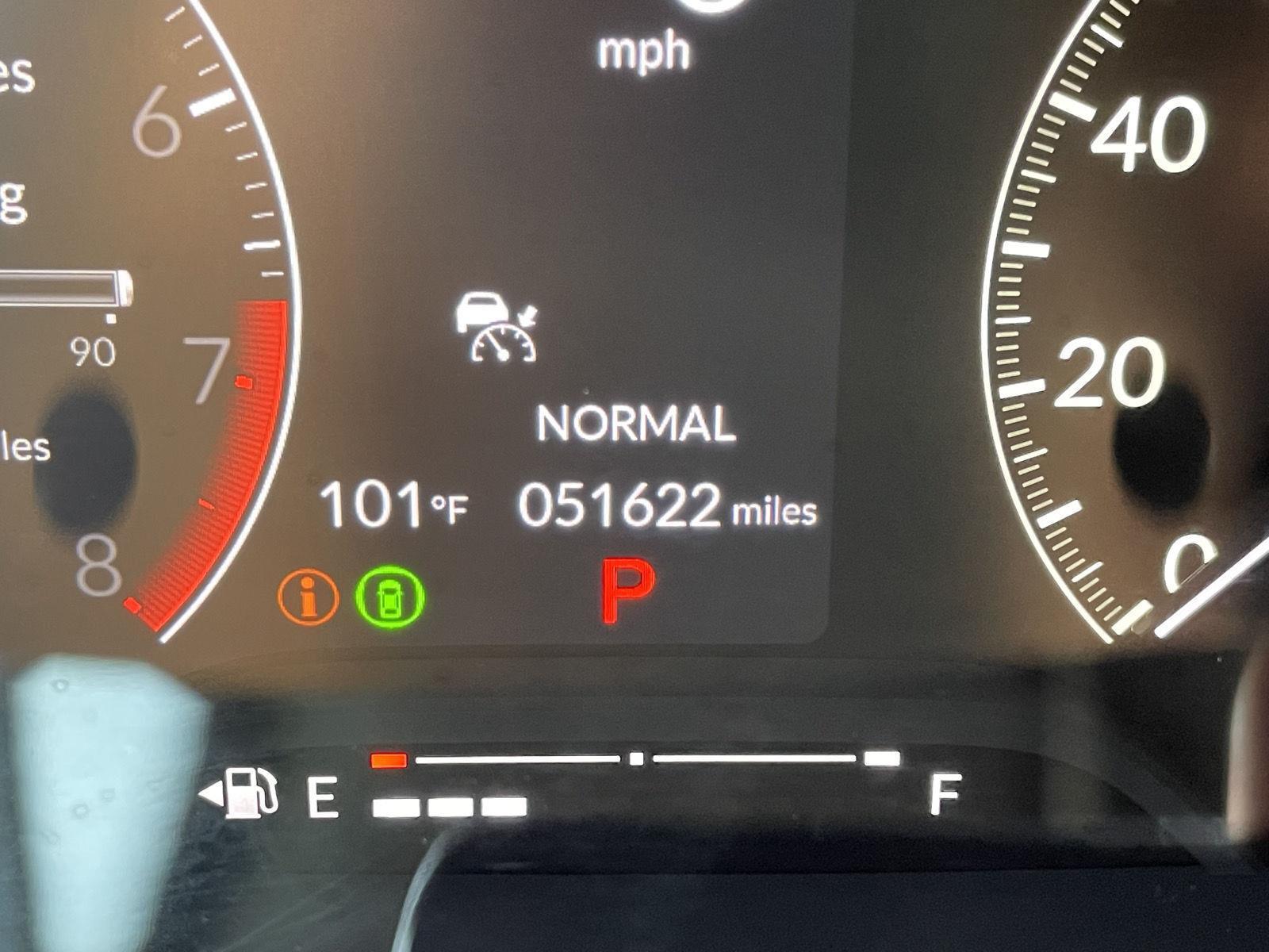 Vehicle photo 3