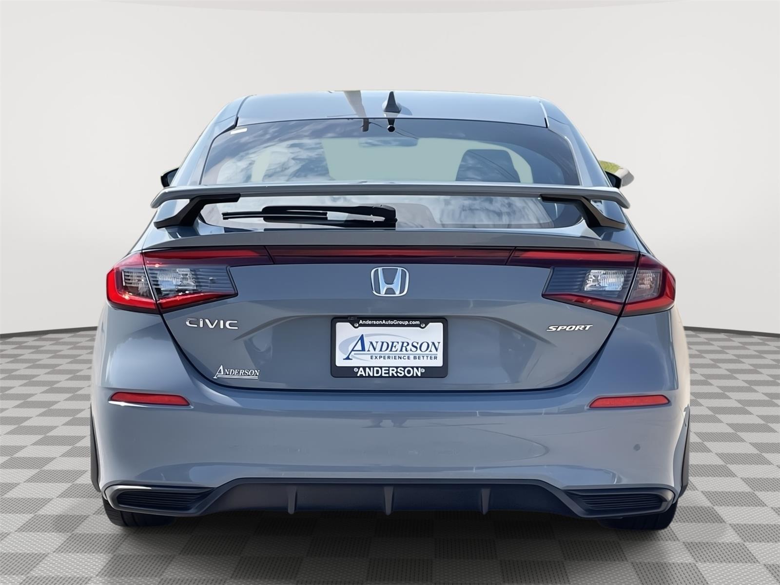 Vehicle photo 8