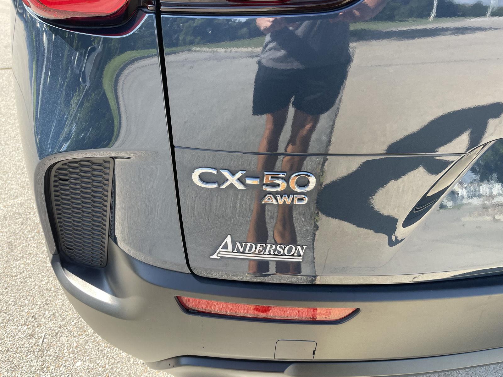 Vehicle photo 36