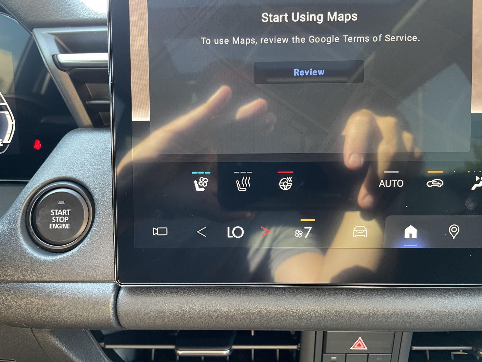 Vehicle photo 27