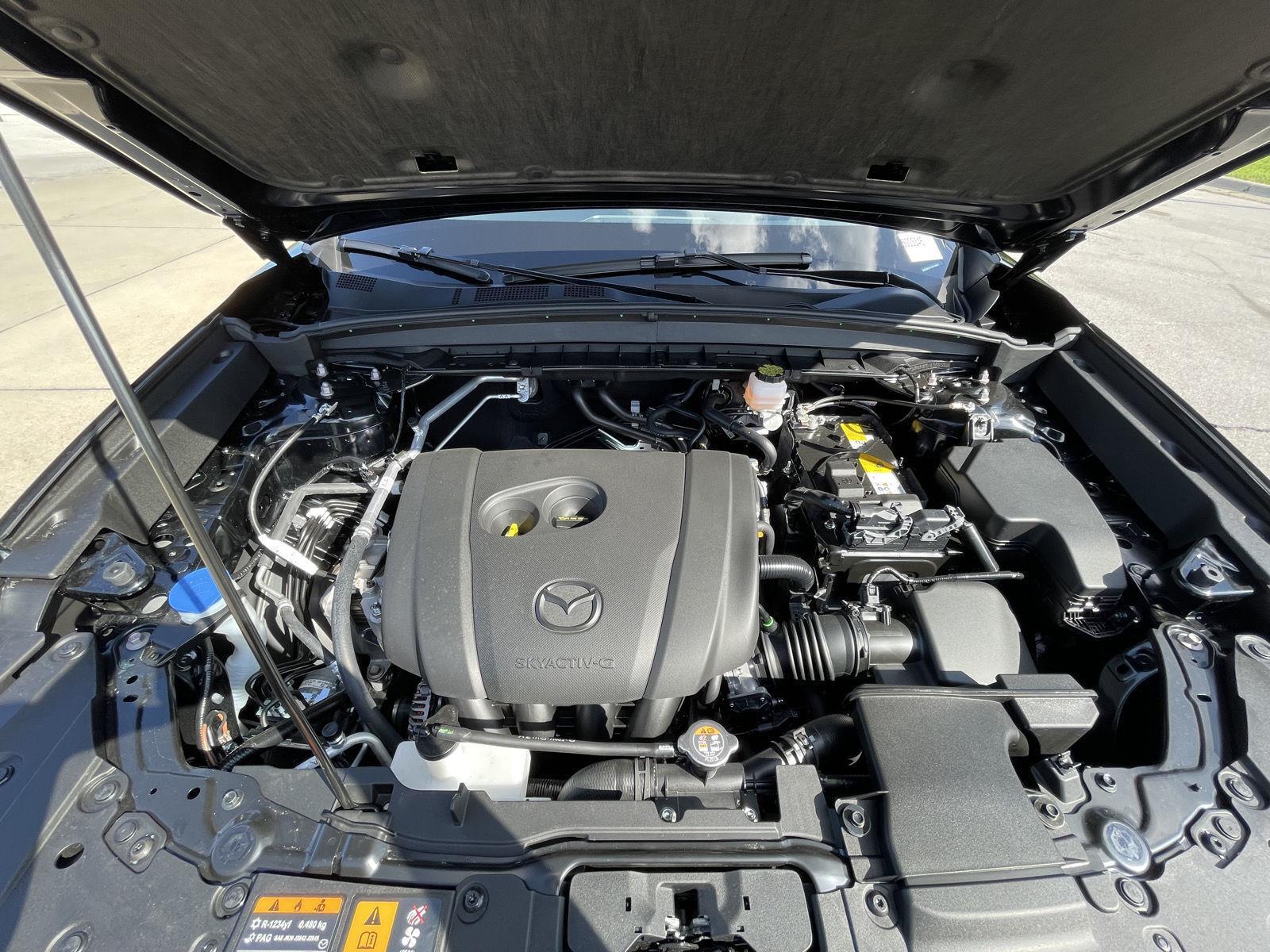 Vehicle photo 34