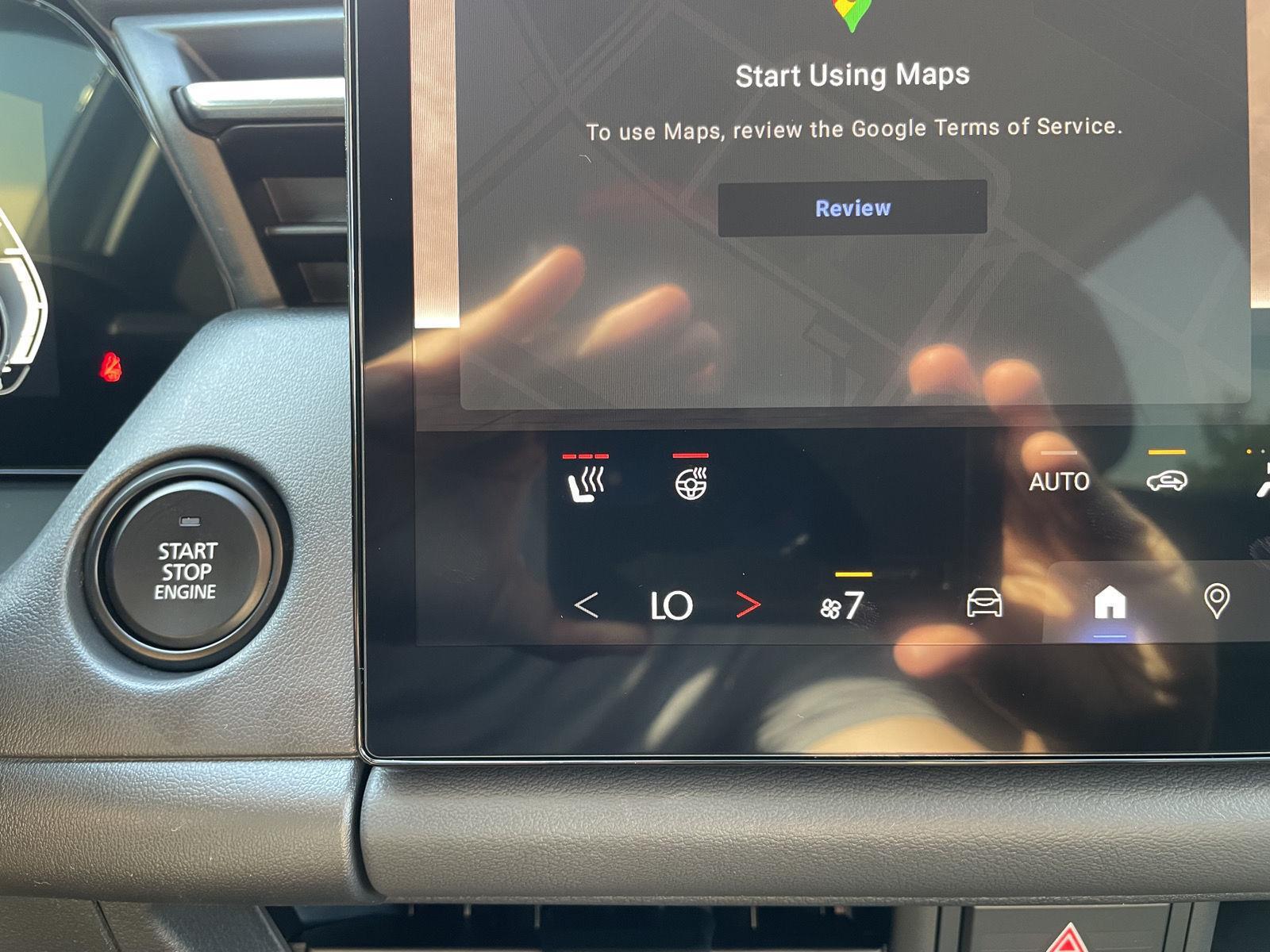 Vehicle photo 24