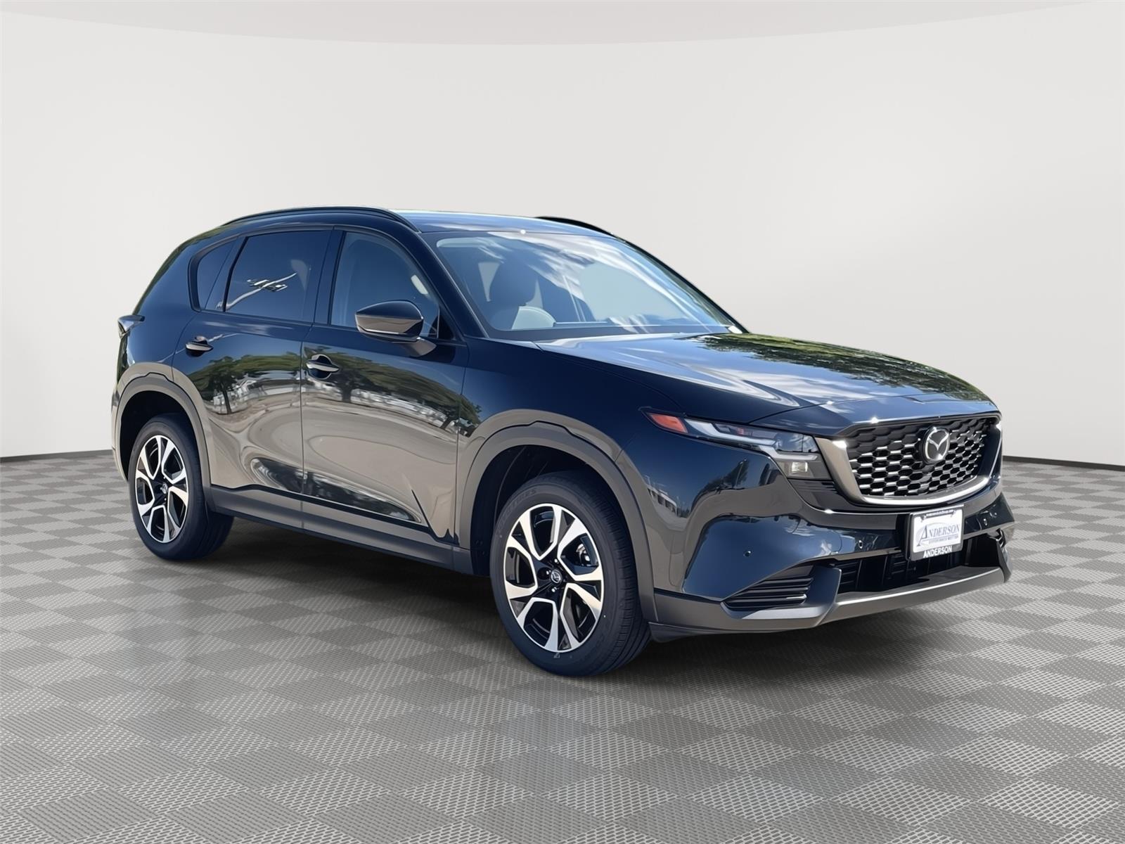 Vehicle photo 5