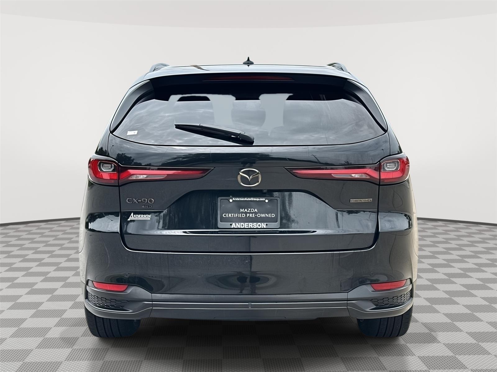 Vehicle photo 8