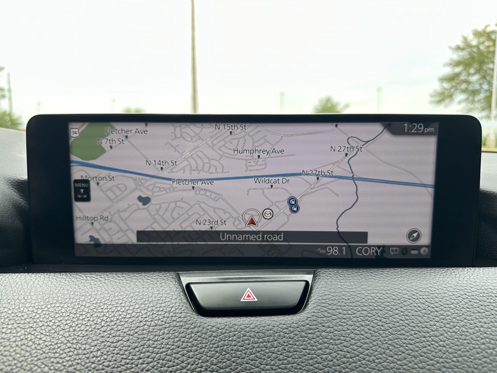 Vehicle photo 27