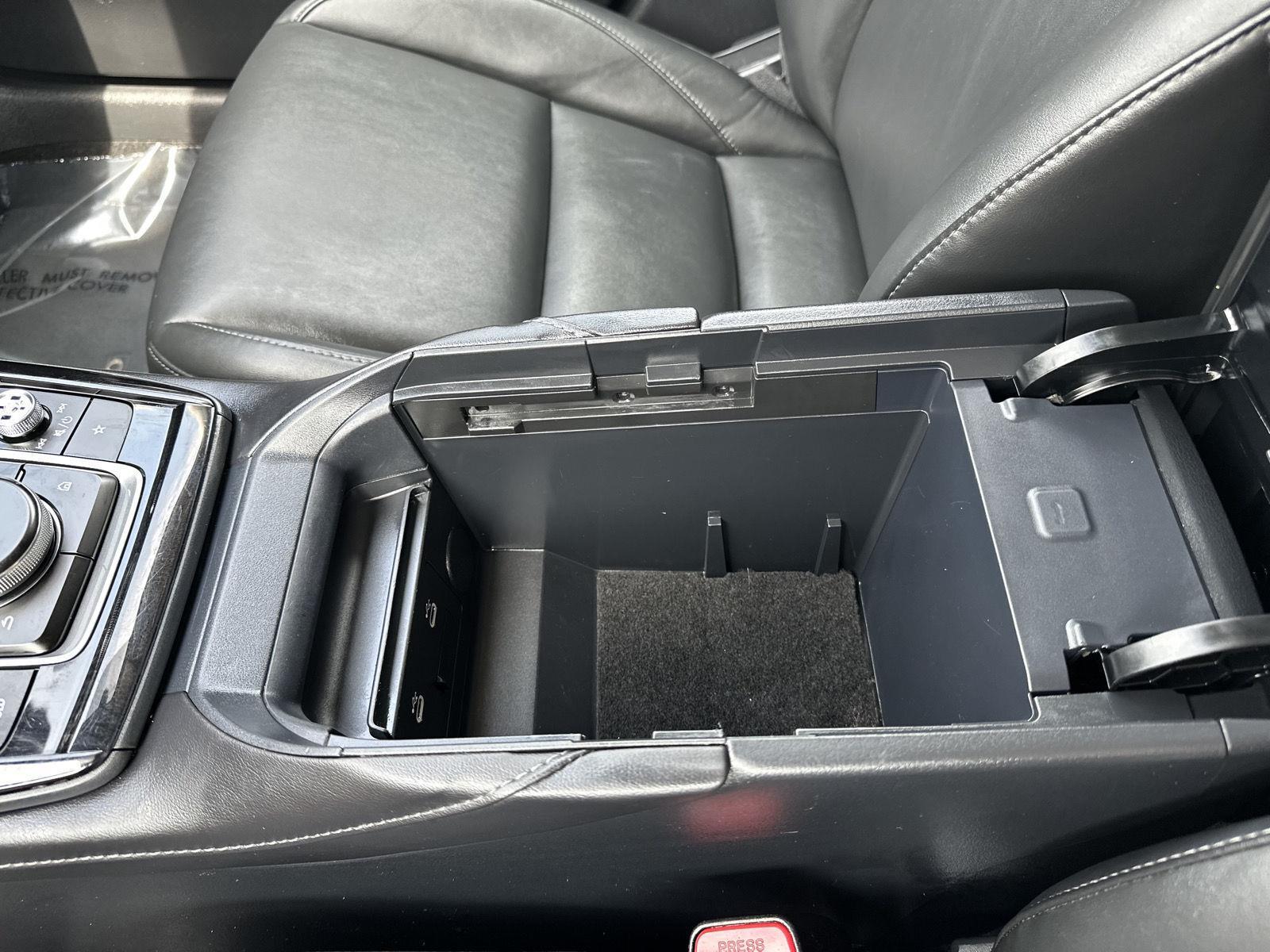 Vehicle photo 27