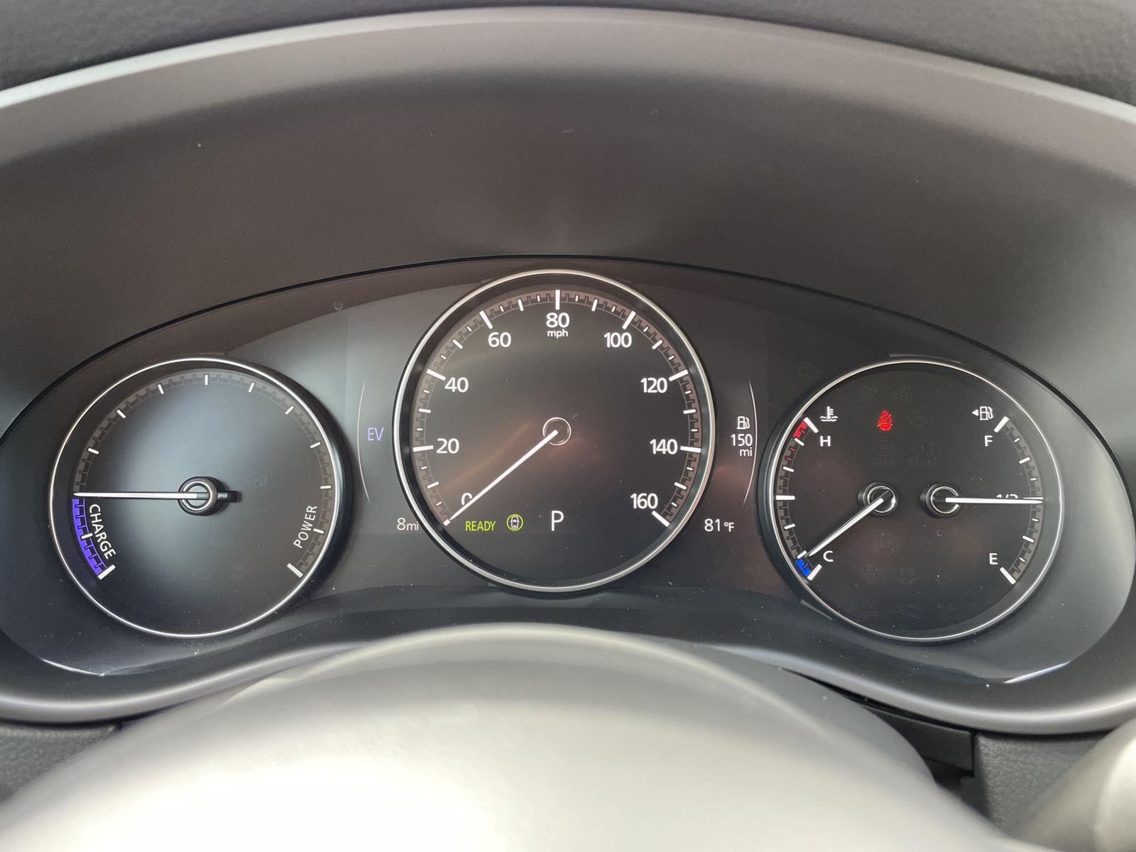 Vehicle photo 14