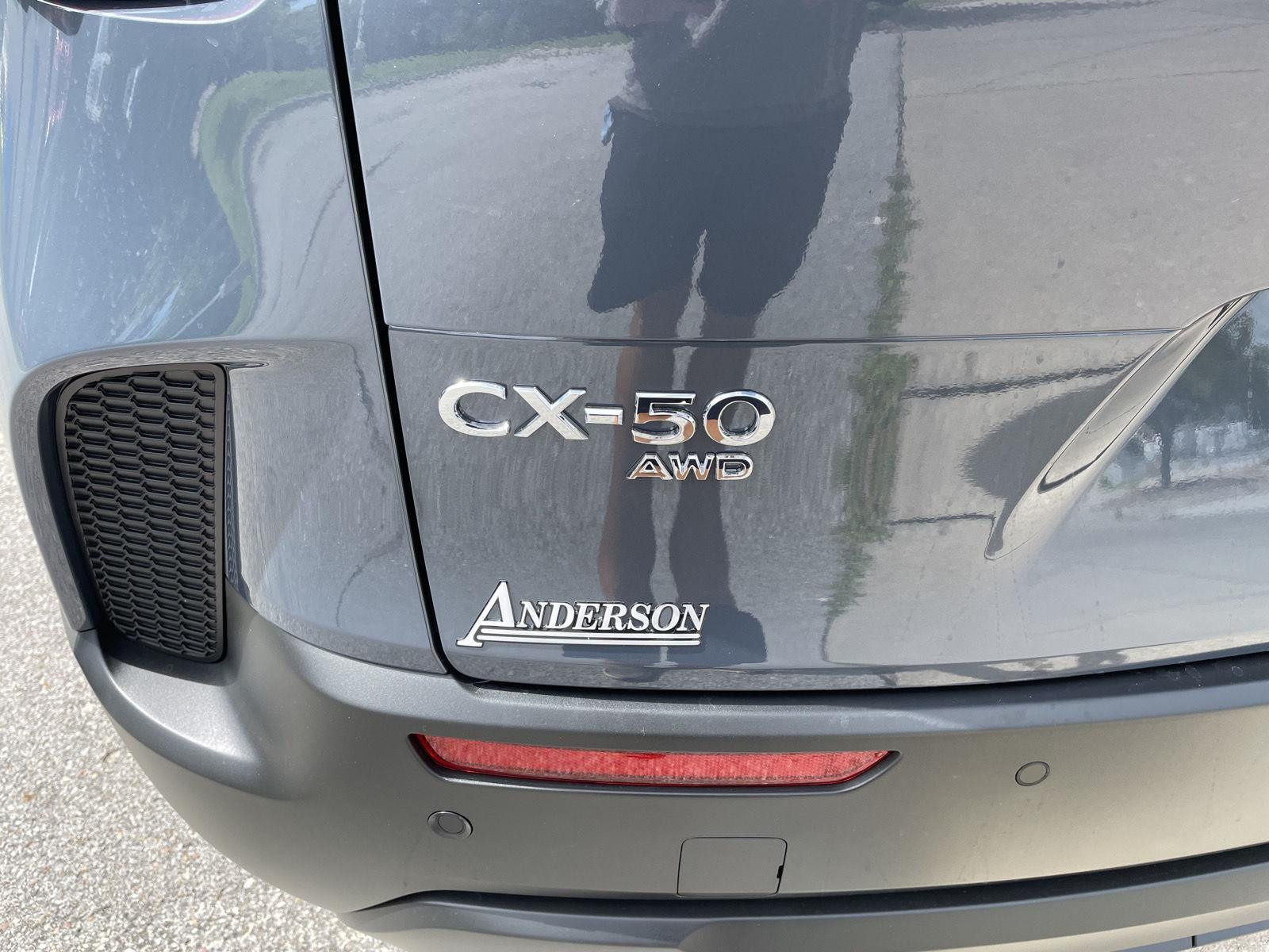 Vehicle photo 36