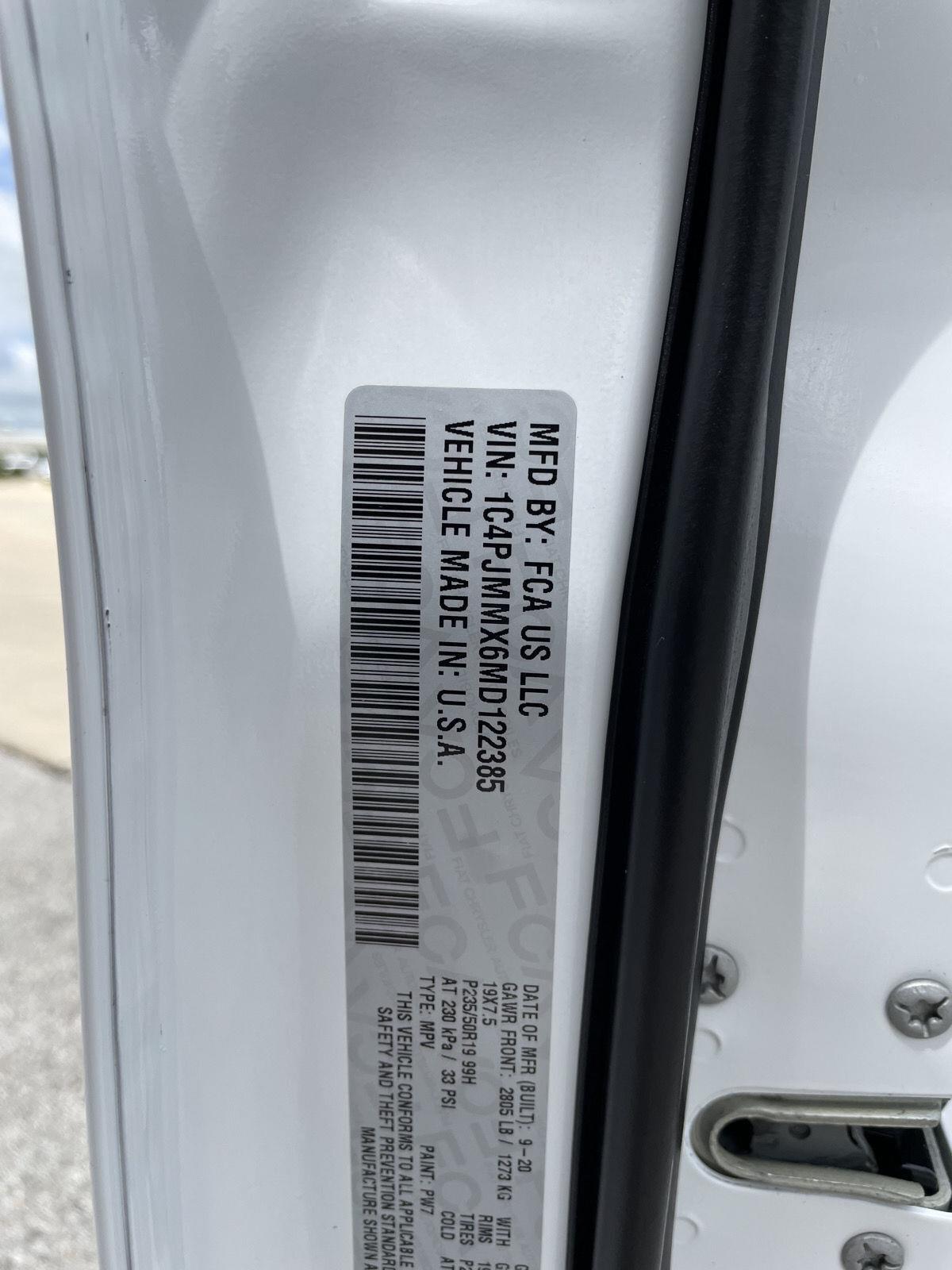 Vehicle photo 31