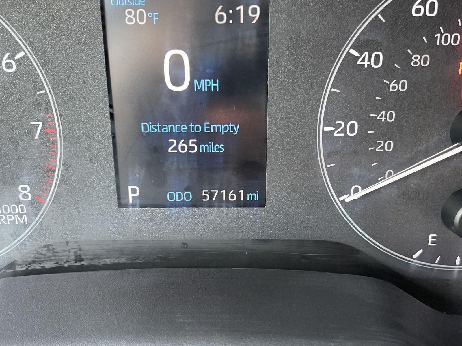 Vehicle photo 3