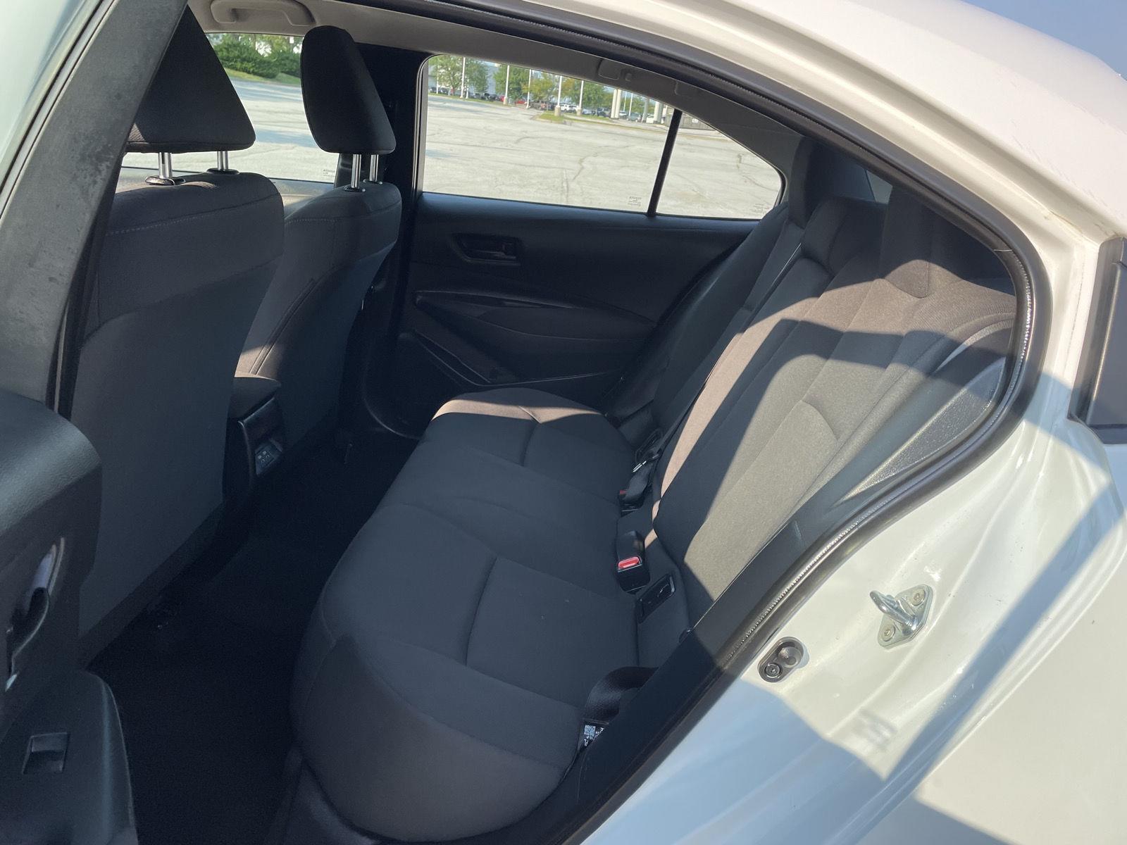 Vehicle photo 20