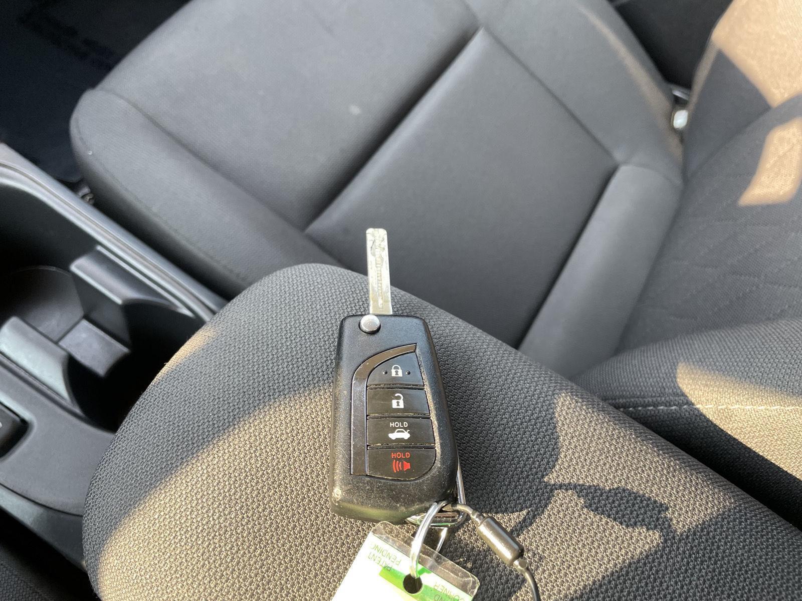 Vehicle photo 35