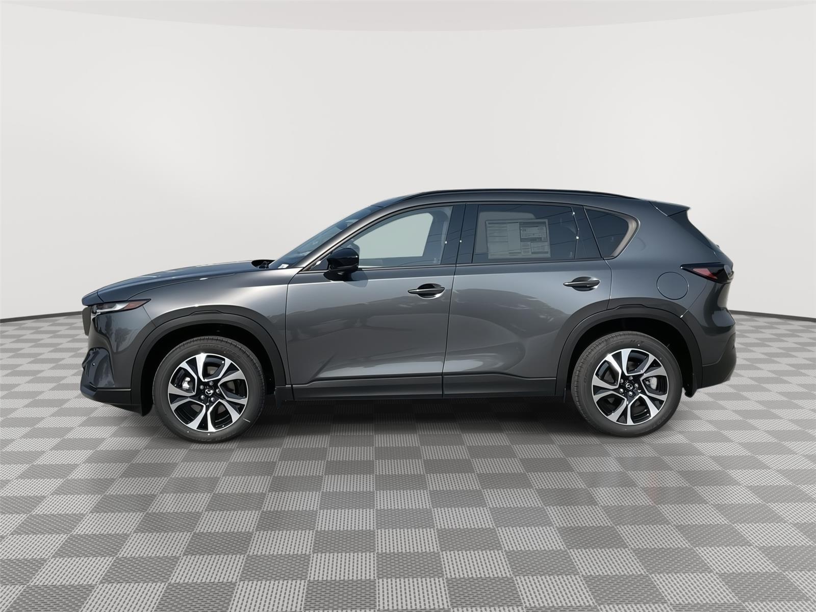 Vehicle photo 2