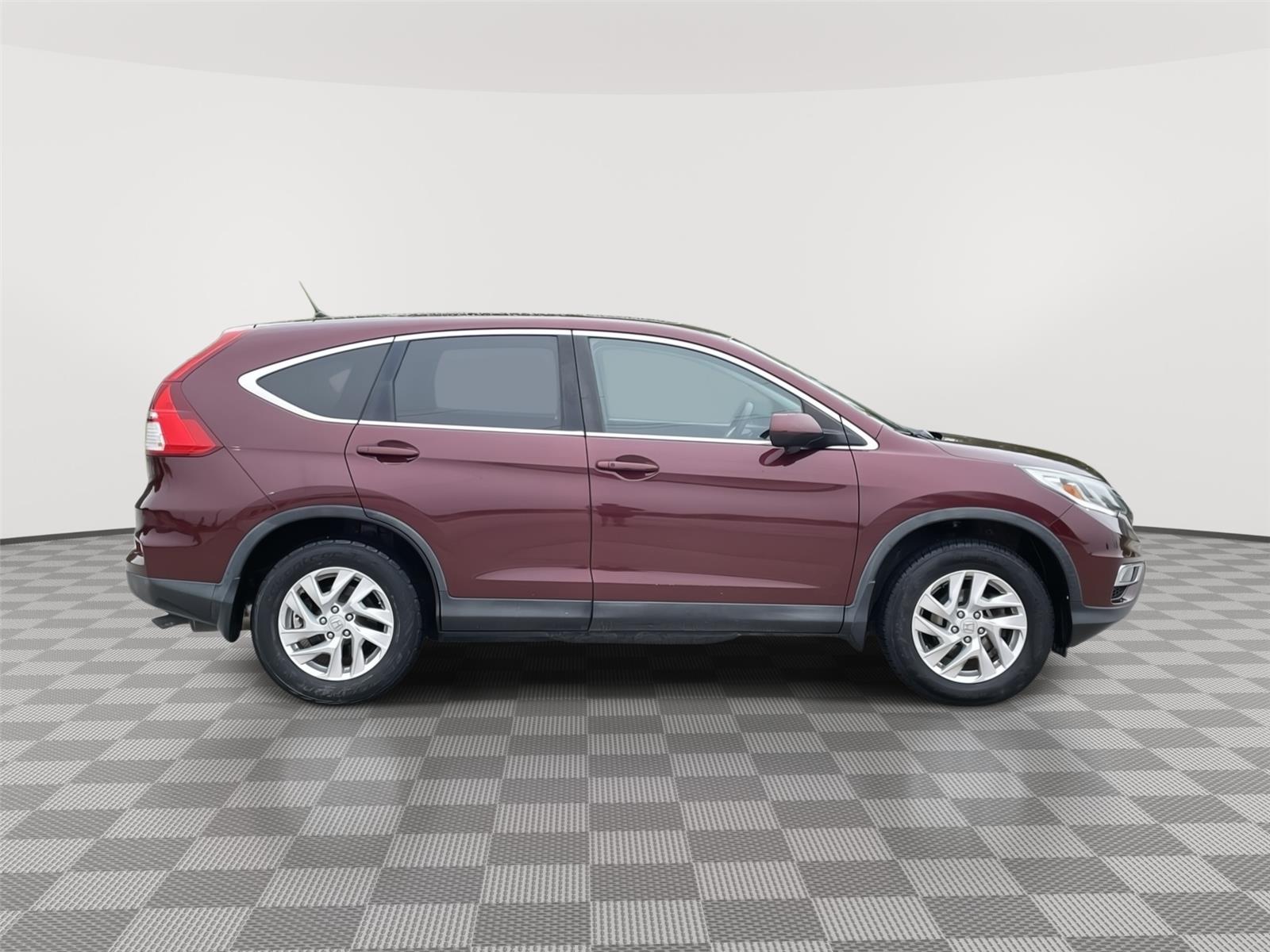 Vehicle photo 6