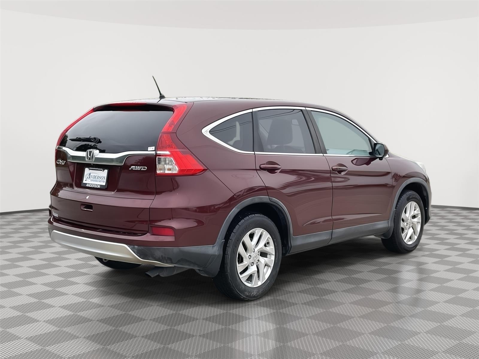 Vehicle photo 7