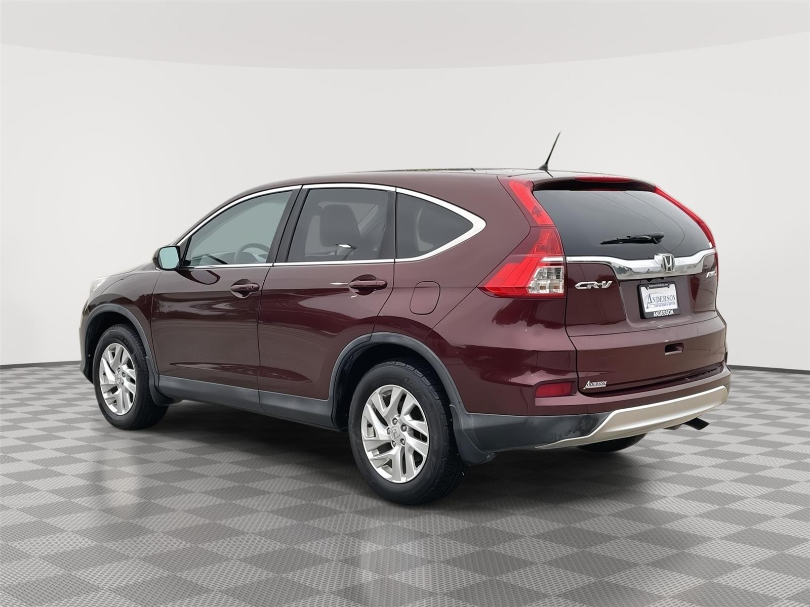 Vehicle photo 9