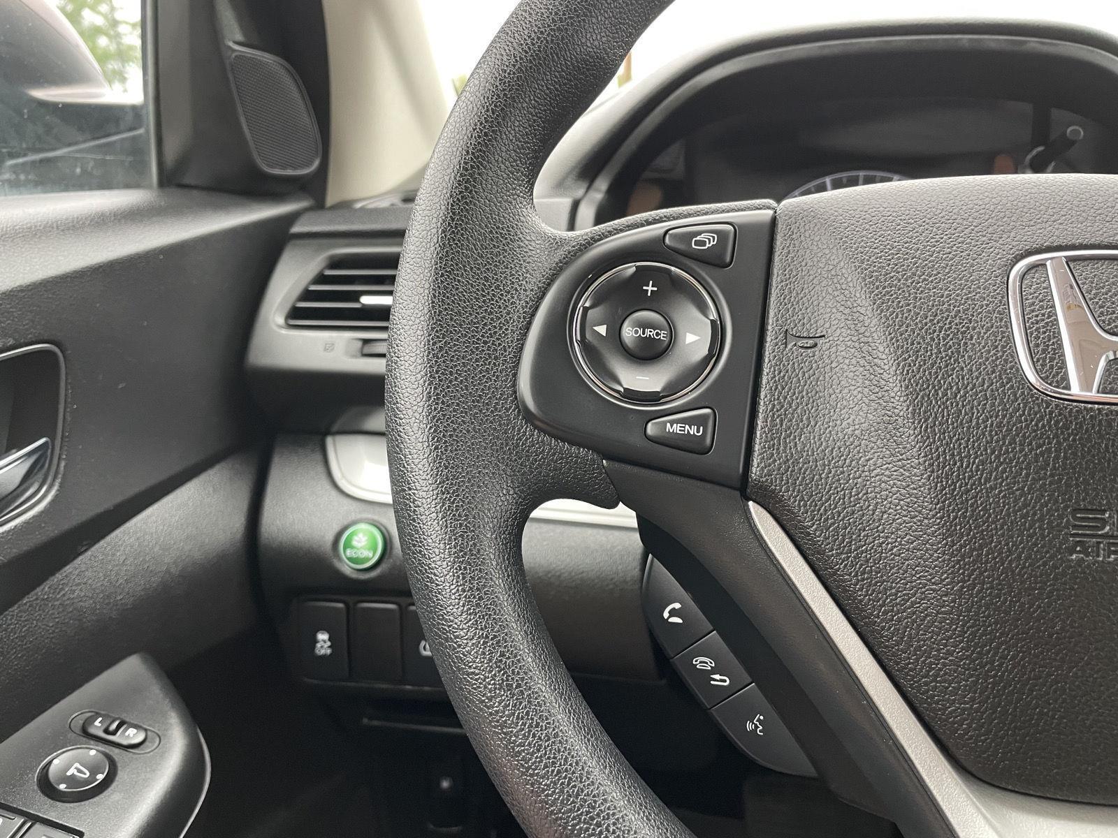 Vehicle photo 13