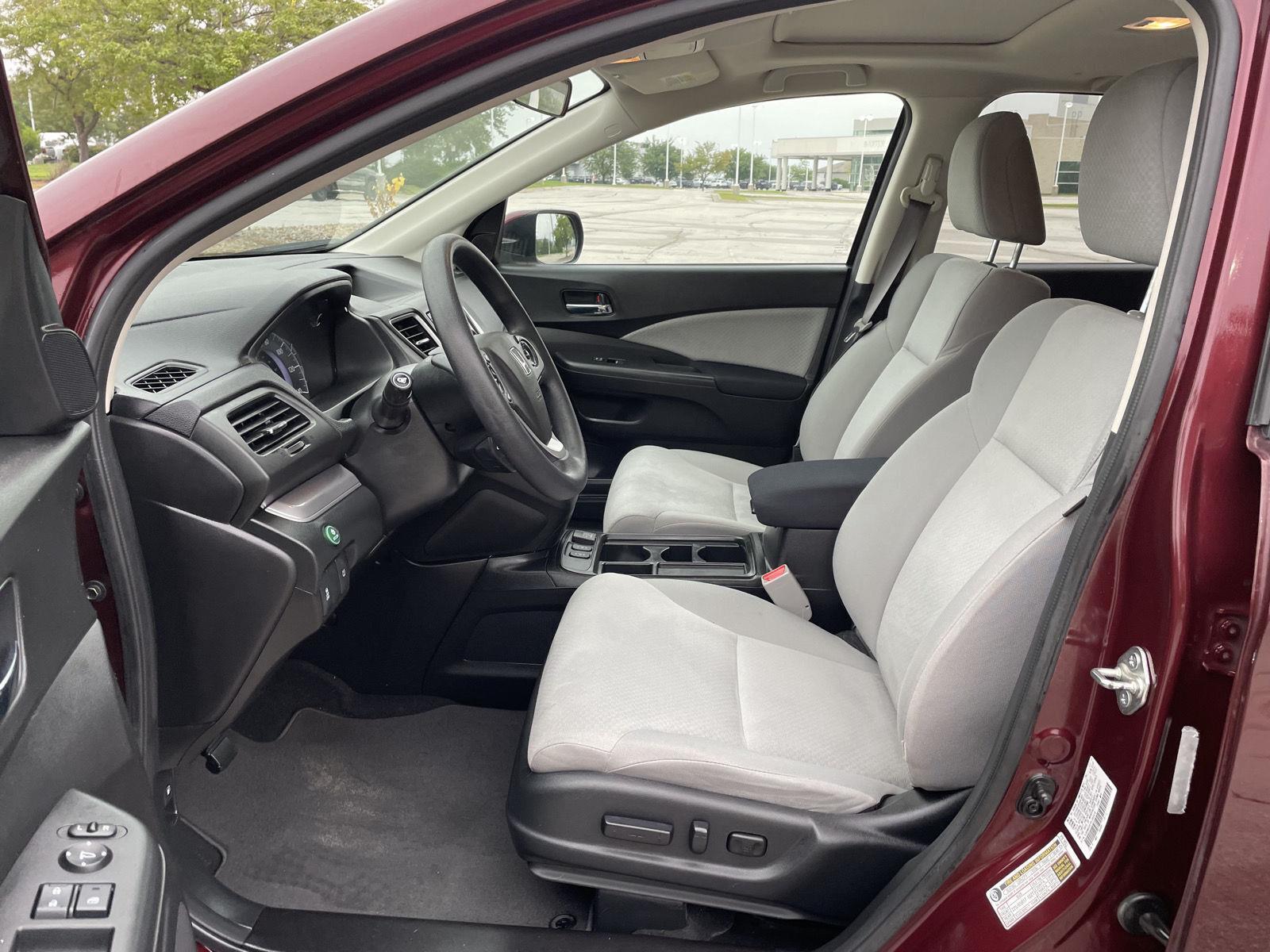 Vehicle photo 17