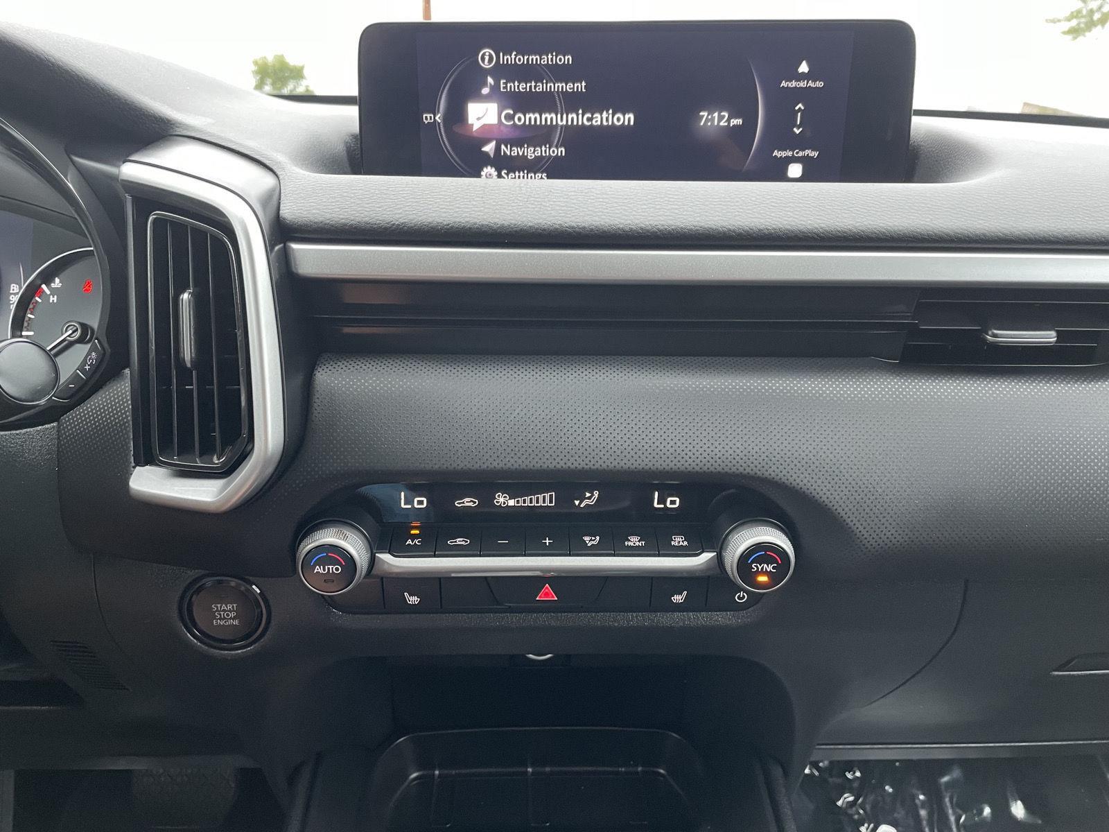 Vehicle photo 22
