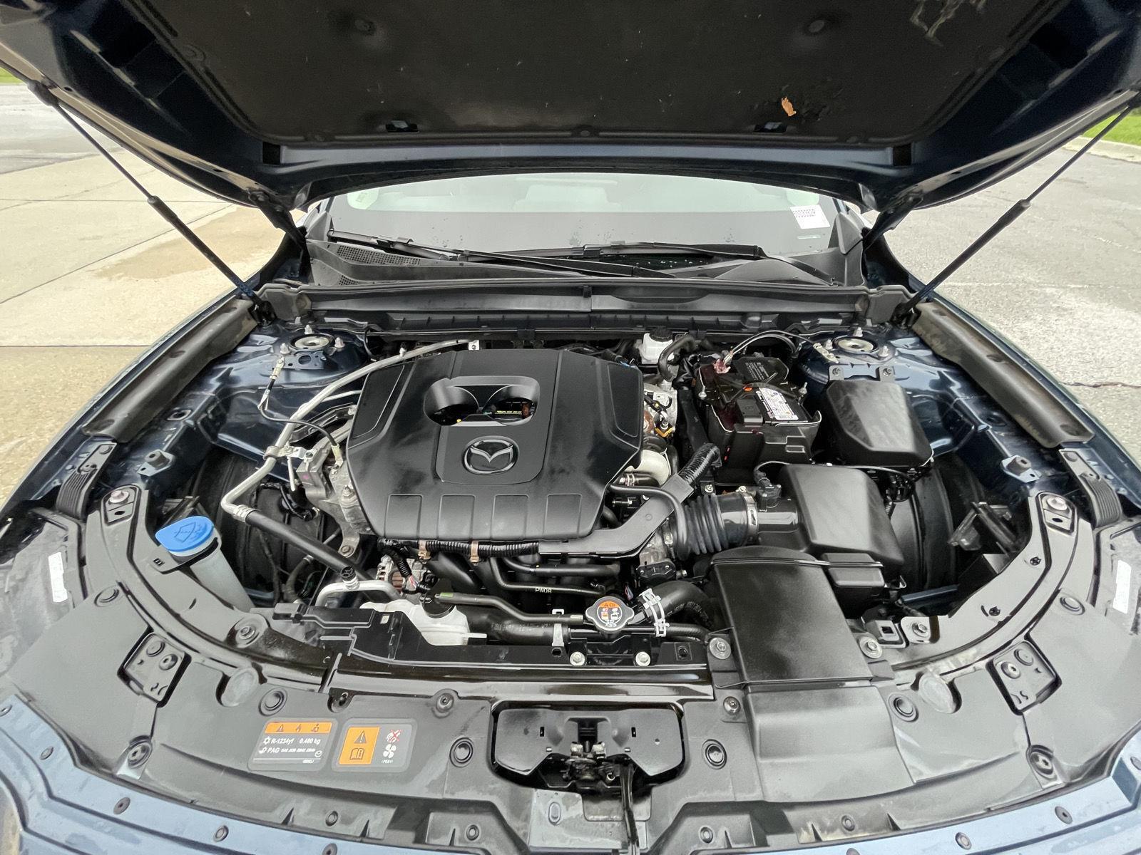 Vehicle photo 33