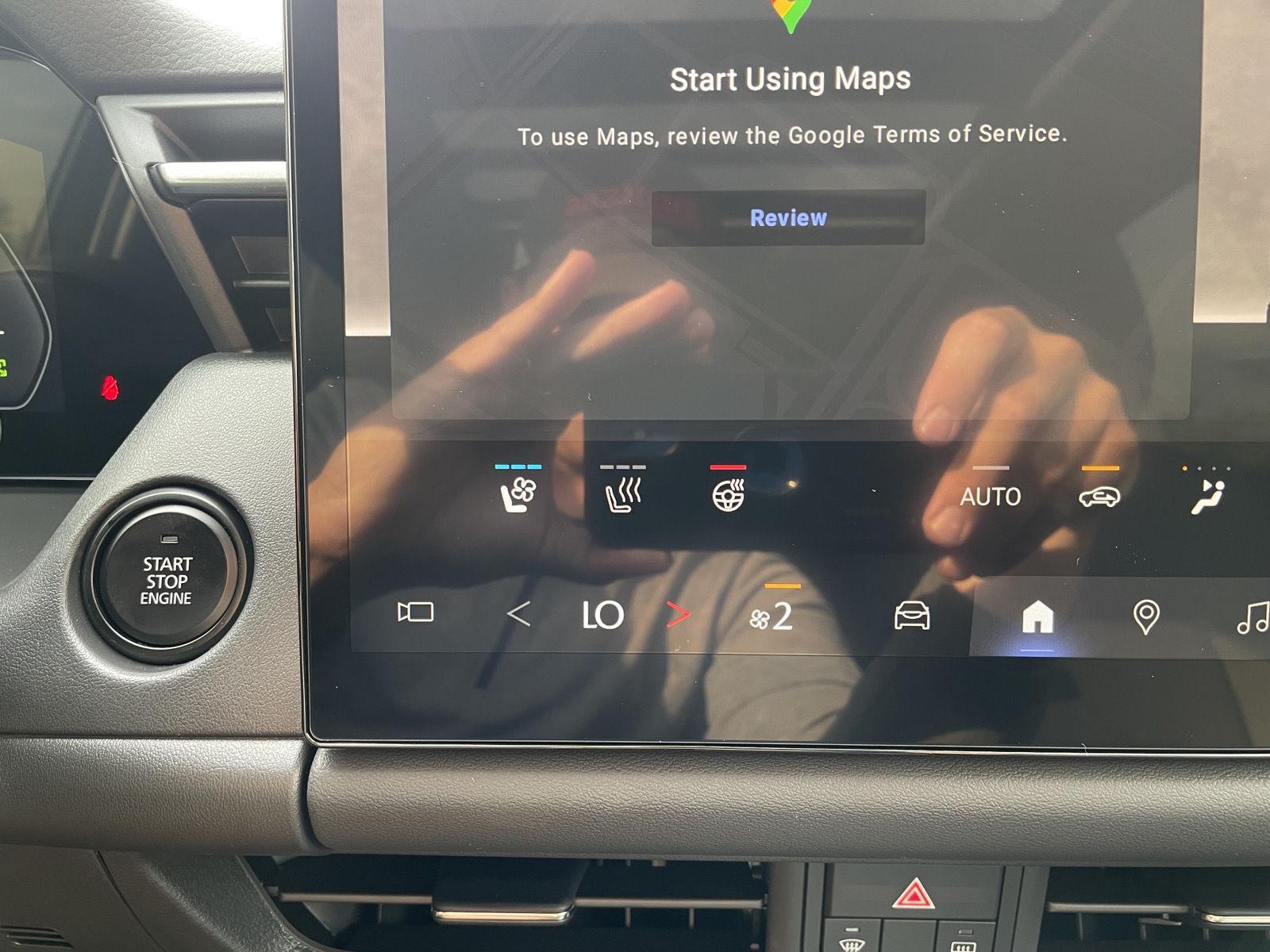 Vehicle photo 27