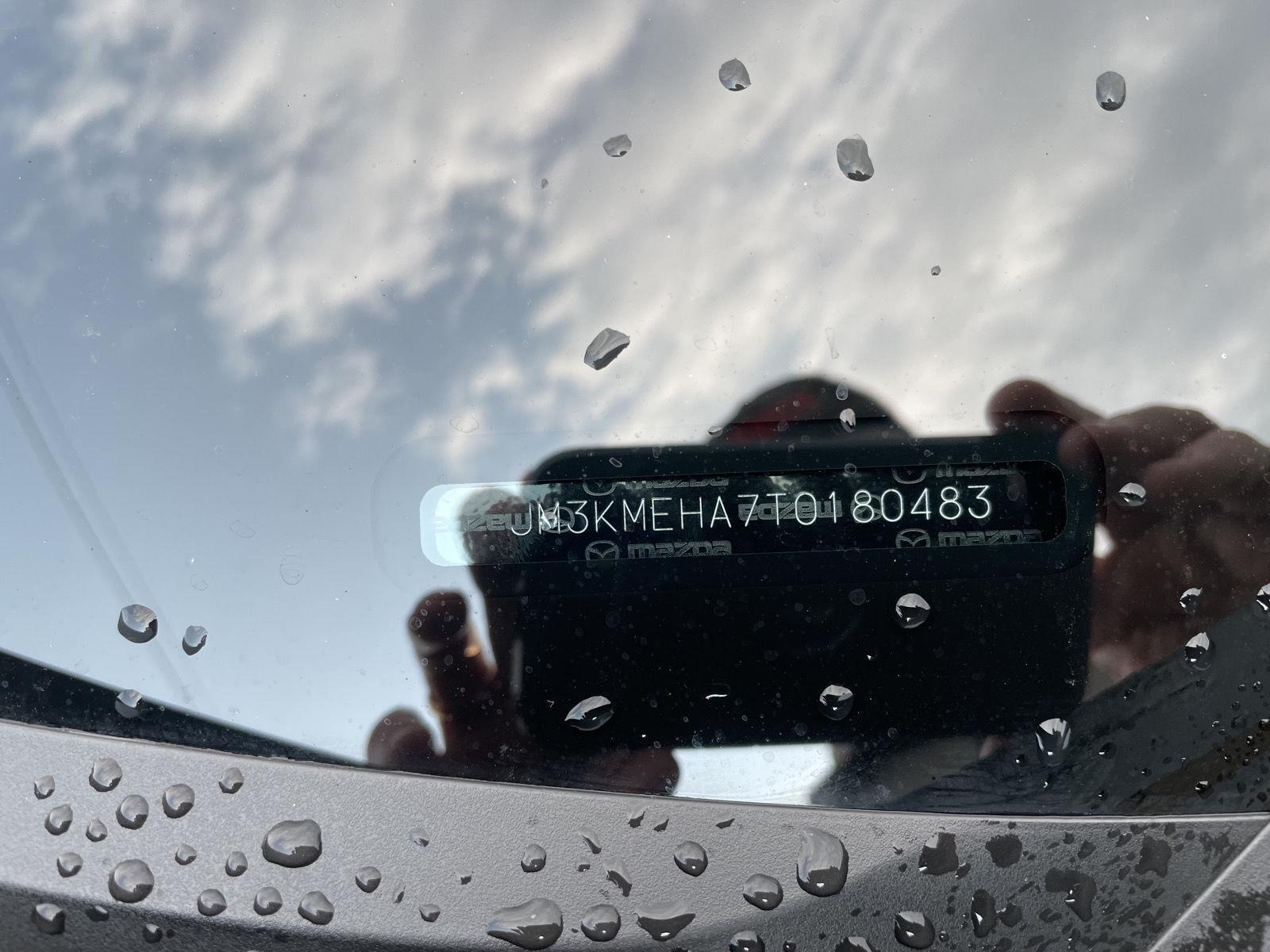 Vehicle photo 33