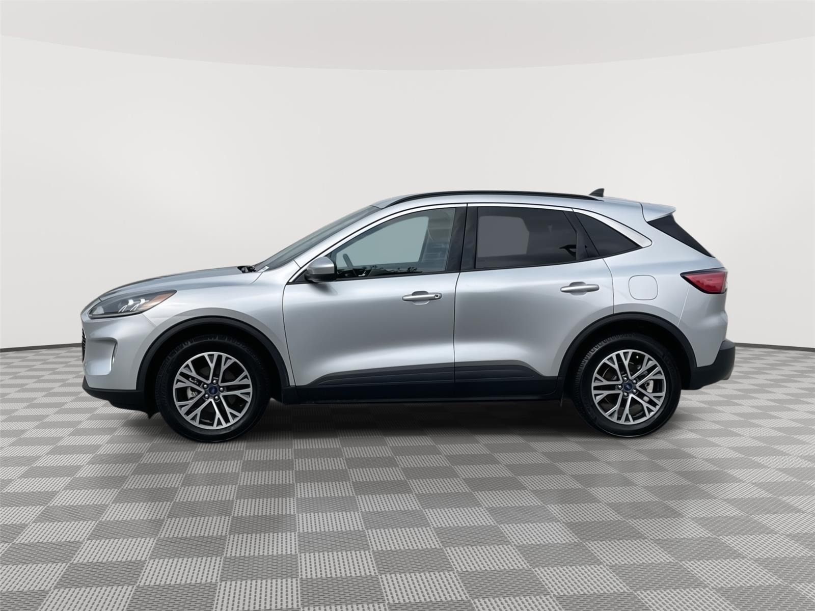 Used 2020 Ford Escape SEL with VIN 1FMCU9H63LUC08445 for sale in Kansas City